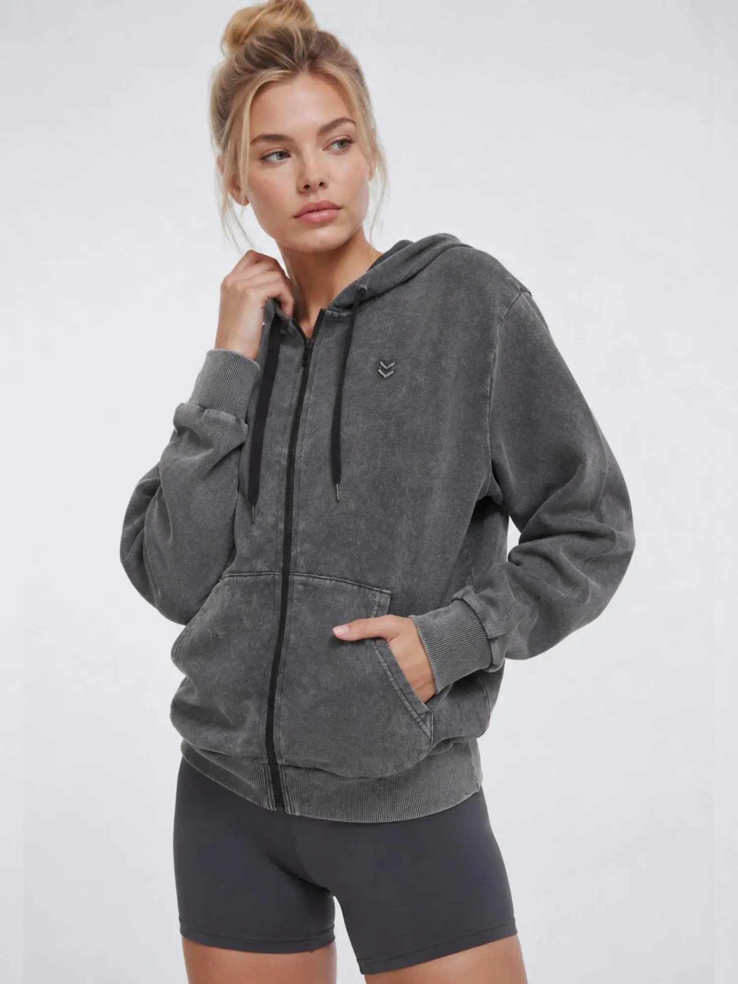 hummel Dellax Zip Hoodie 922549-2001 Koyu Gri Kadın Zip Hoodie