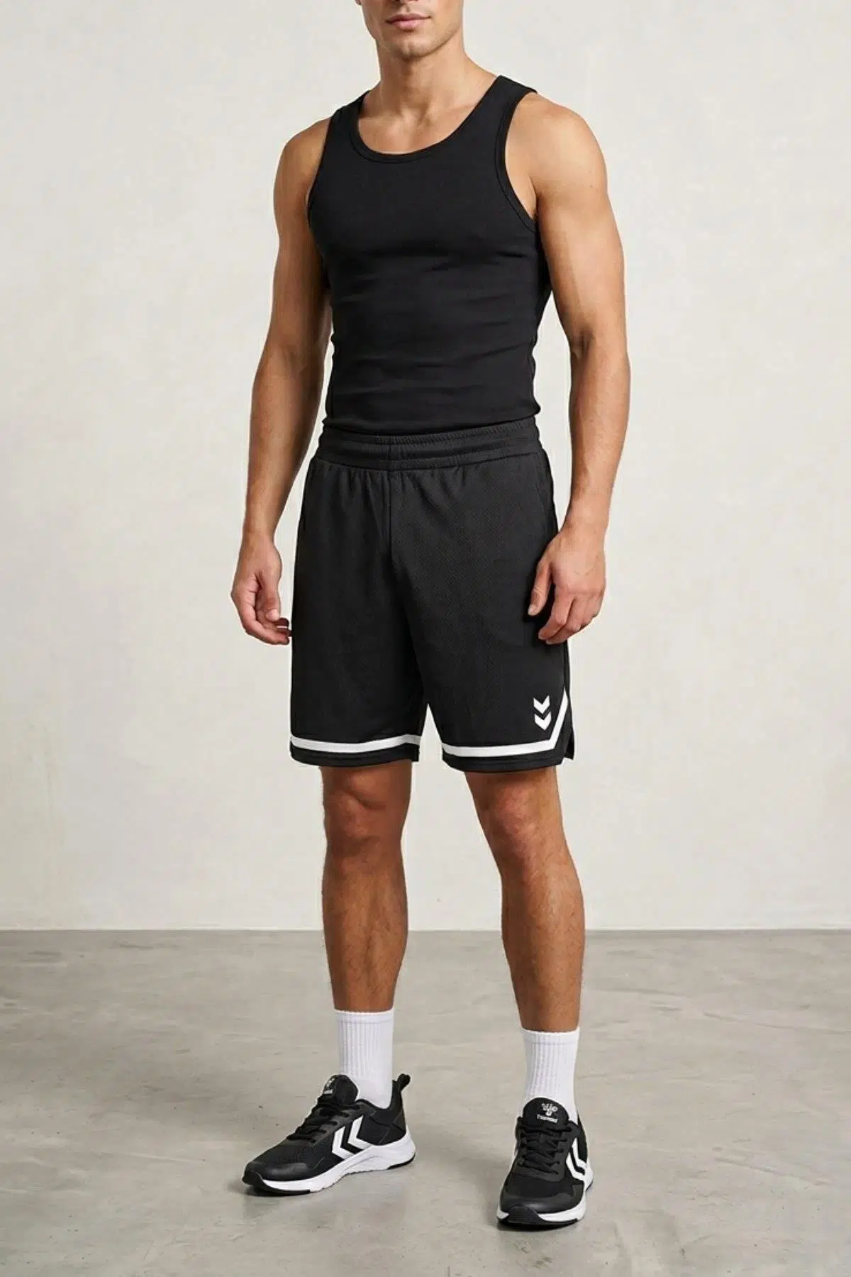 hummel Sur Shorts 932463-2001 Siyah Erkek Sort