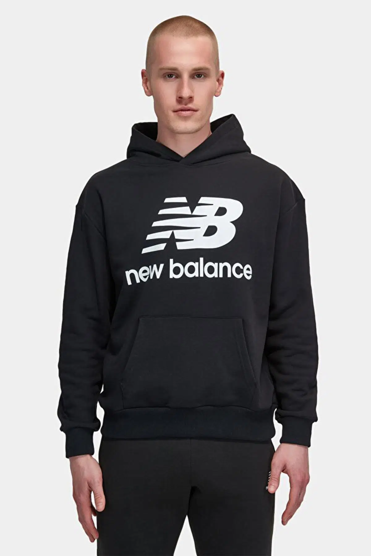 New Balance Lifestyle MNH3333-BK Siyah Erkek Kapişonlu Sweatshirt