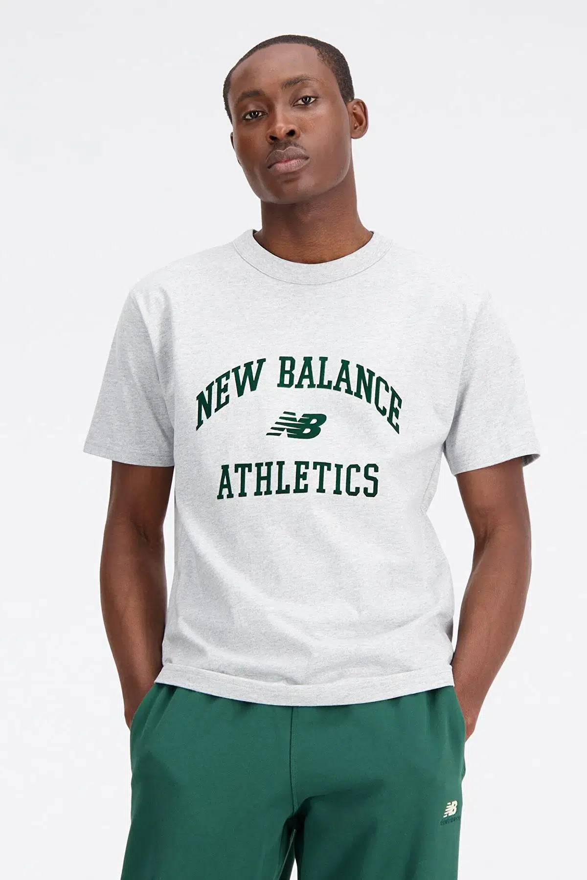 New Balance Lifestyle MNT1402-AG Gri Erkek T-Shirt