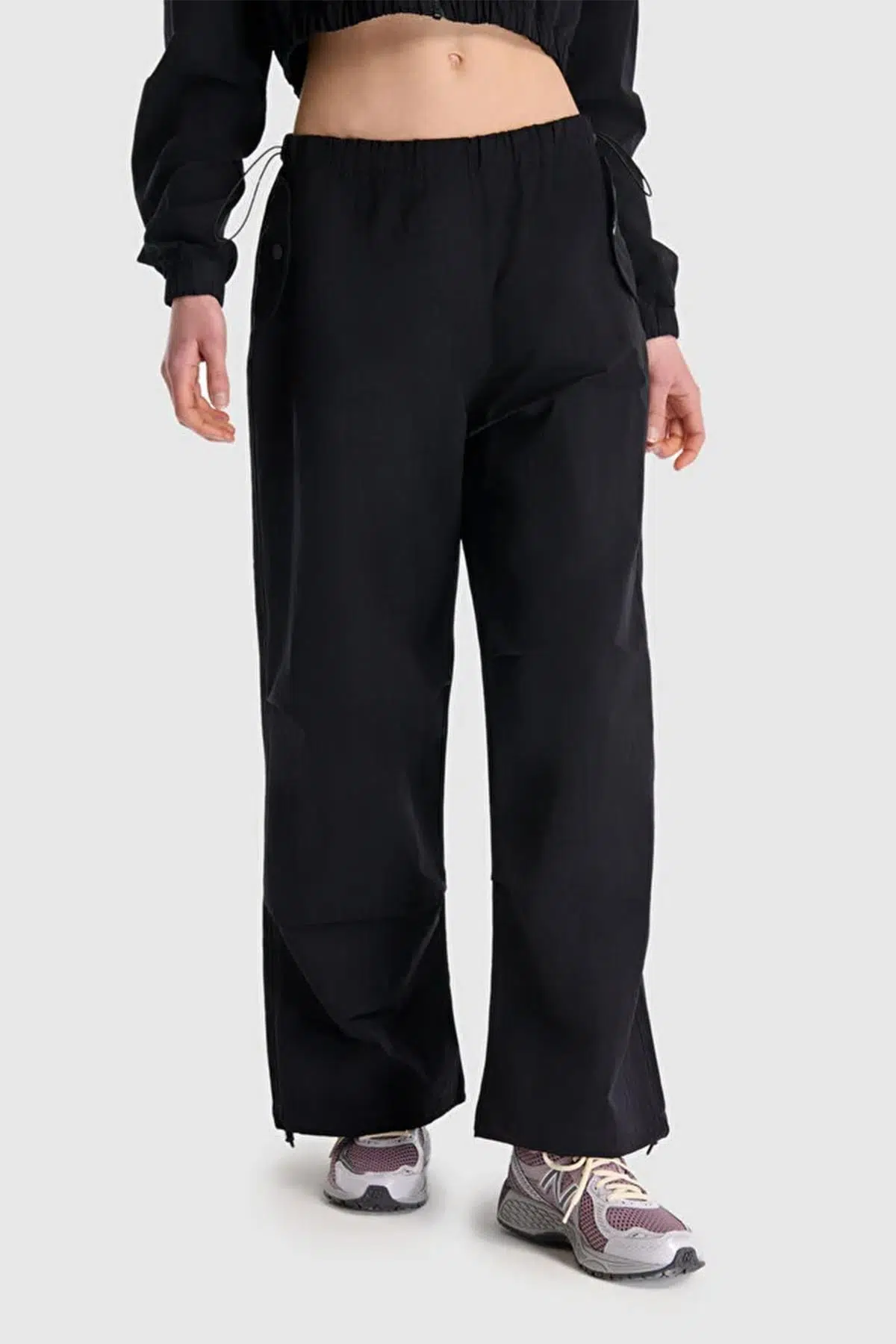 New Balance Lifestyle WNP1523-BK Siyah Kadın Eşofman Altı