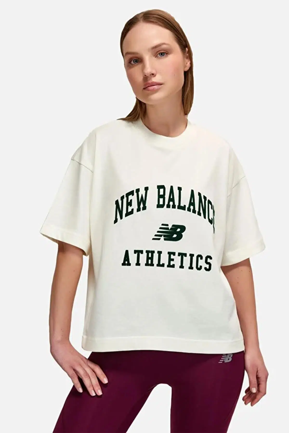 New Balance Lifestyle WNT1402-SST Krem Kadın Tişört